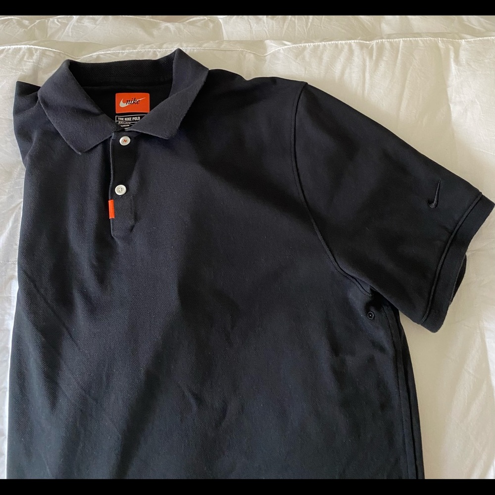 Mens Nike Polo Shirt. - Picture 4 of 4